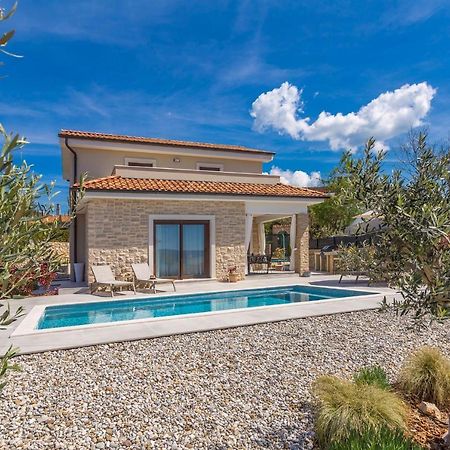 Holiday House Villa Andro Pinezići Buitenkant foto
